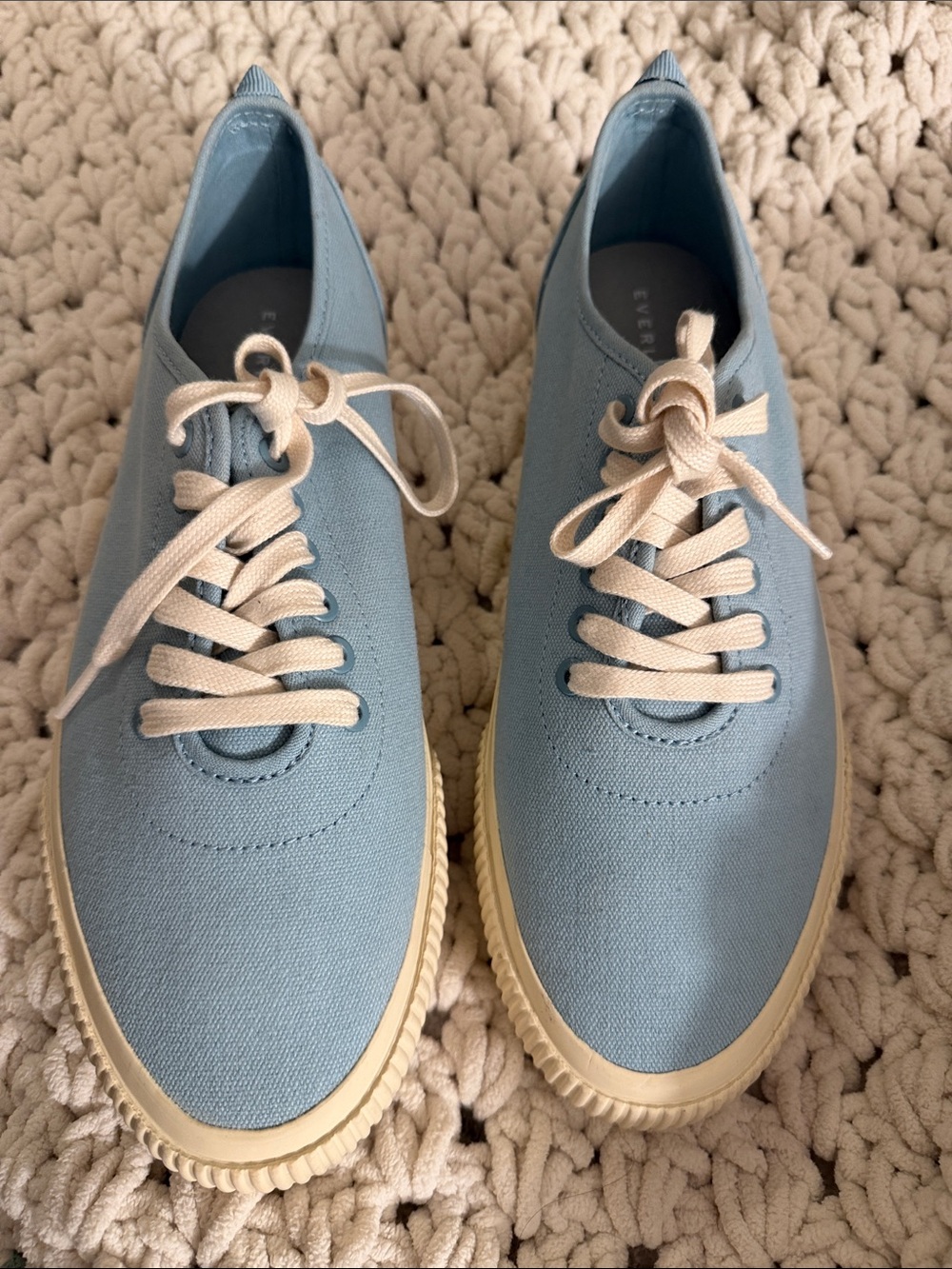 Everlane Light Blue Canvas Low-Top Sneakers with Cream Laces